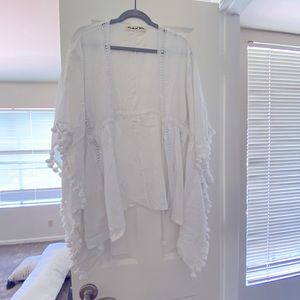Michael stars swimsuit coverup. White. One size.
